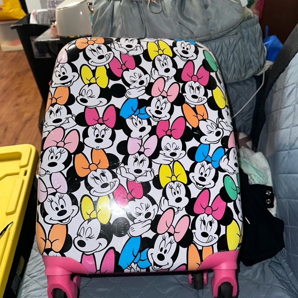 Girls Disney Minnie Mouse roll away suitcase